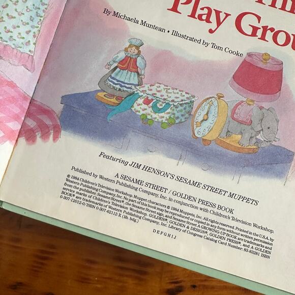 Vintage 1984 Sesame Street Every Morning At Play Group Hardcover Book - Picture 3 of 10